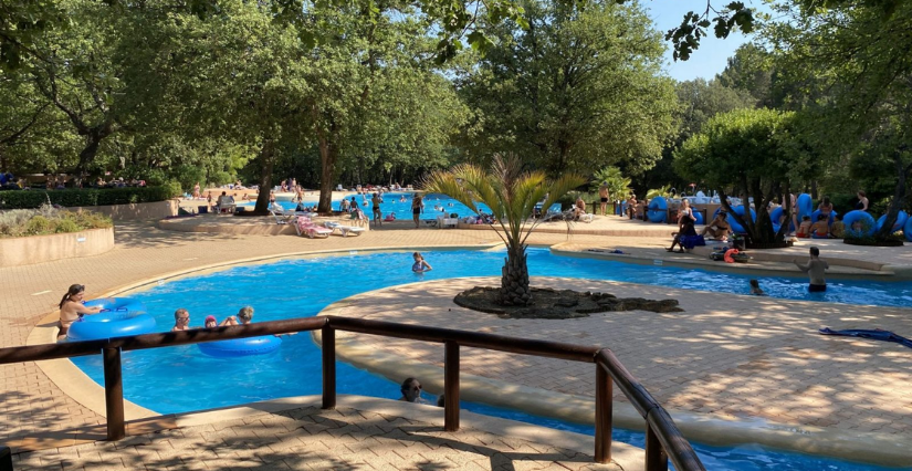 La Bouscarasse à Serviers‑et‑Labaume, entre Alès et Uzès : paradis aquatique en pleine nature