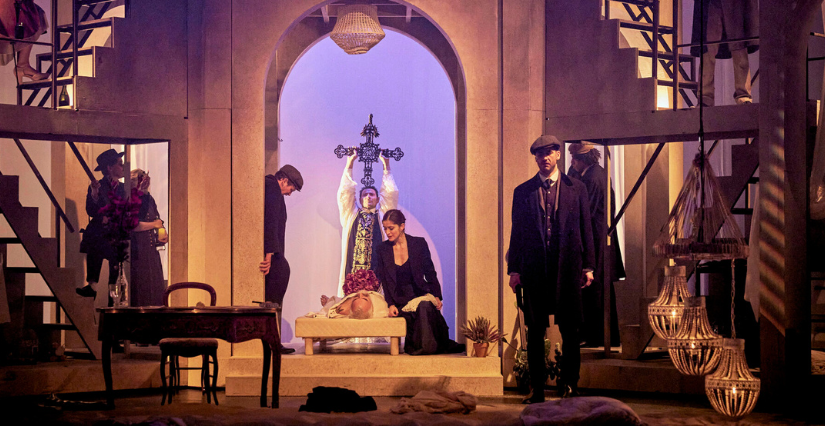 Spectacle "L'art de la joie" au TMS à Sète Spectacle "L'art de la joie" au théâtre de Nîmes
