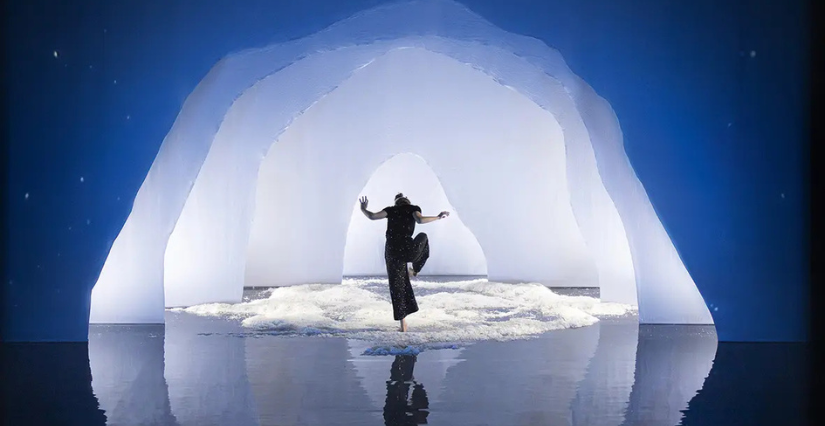 Spectacle "Lux ou la petite fille qui avait peur du blanc" au Théâtre Jean Vilar à Montpellier