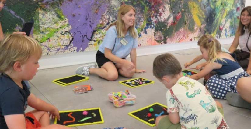 Atelier en famille du mini musée du Mrac à Sérignan !