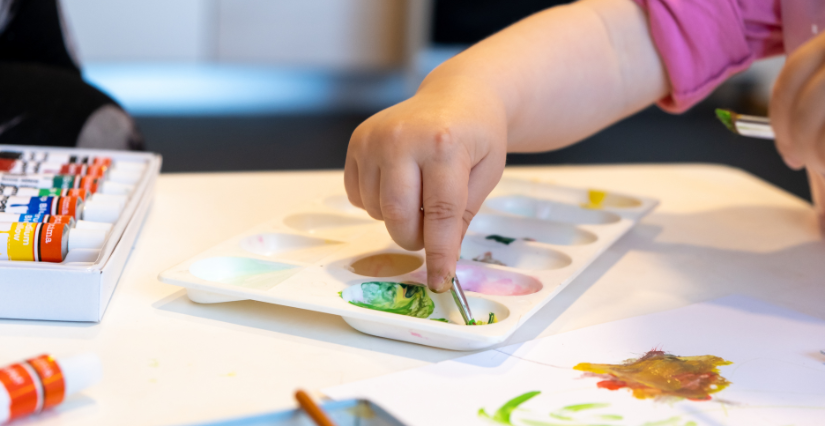 Atelier enfant " Découverte de l'art de l'aquarelle" à l'Abbaye de Valmagne