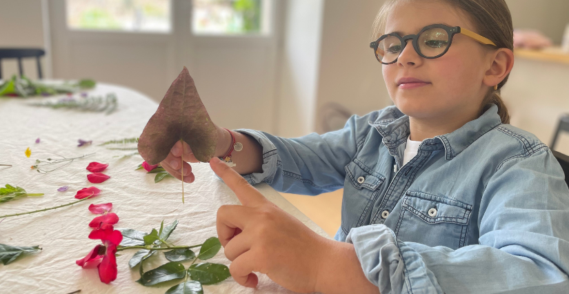 Les Ateliers de la Cabane : découverte du cyanotype en famille au Domaine de Restinclières à Prades-le-Lez