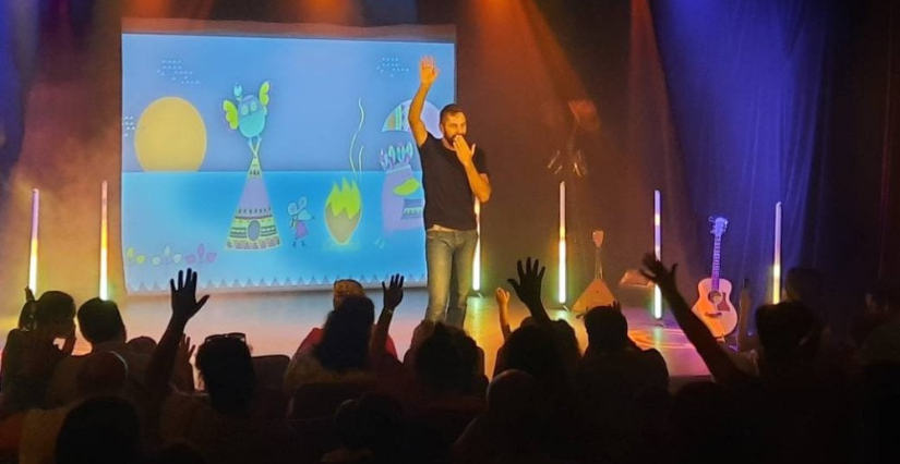 Concert Rémi Comptines à la Comédie du Mas au Crès !